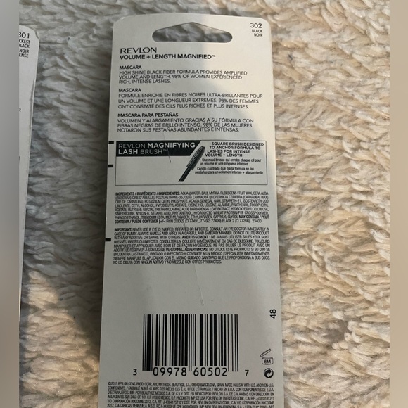 Rimmel Wonder'Luxe Mascara, REVLON volume+length mascara (2) & REVLON curler - Picture 7 of 11